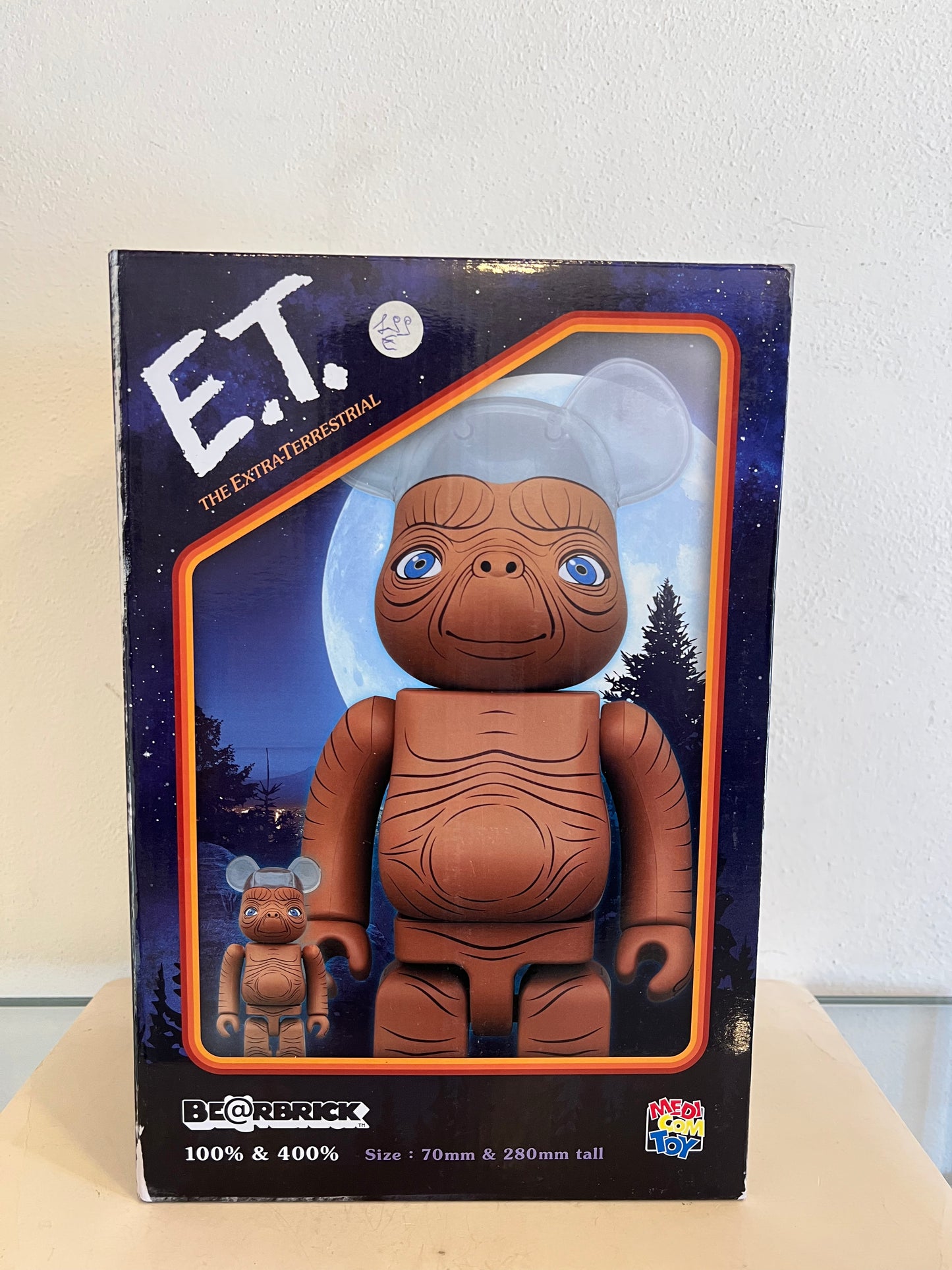 Bearbrick 100% + 400% E.T.