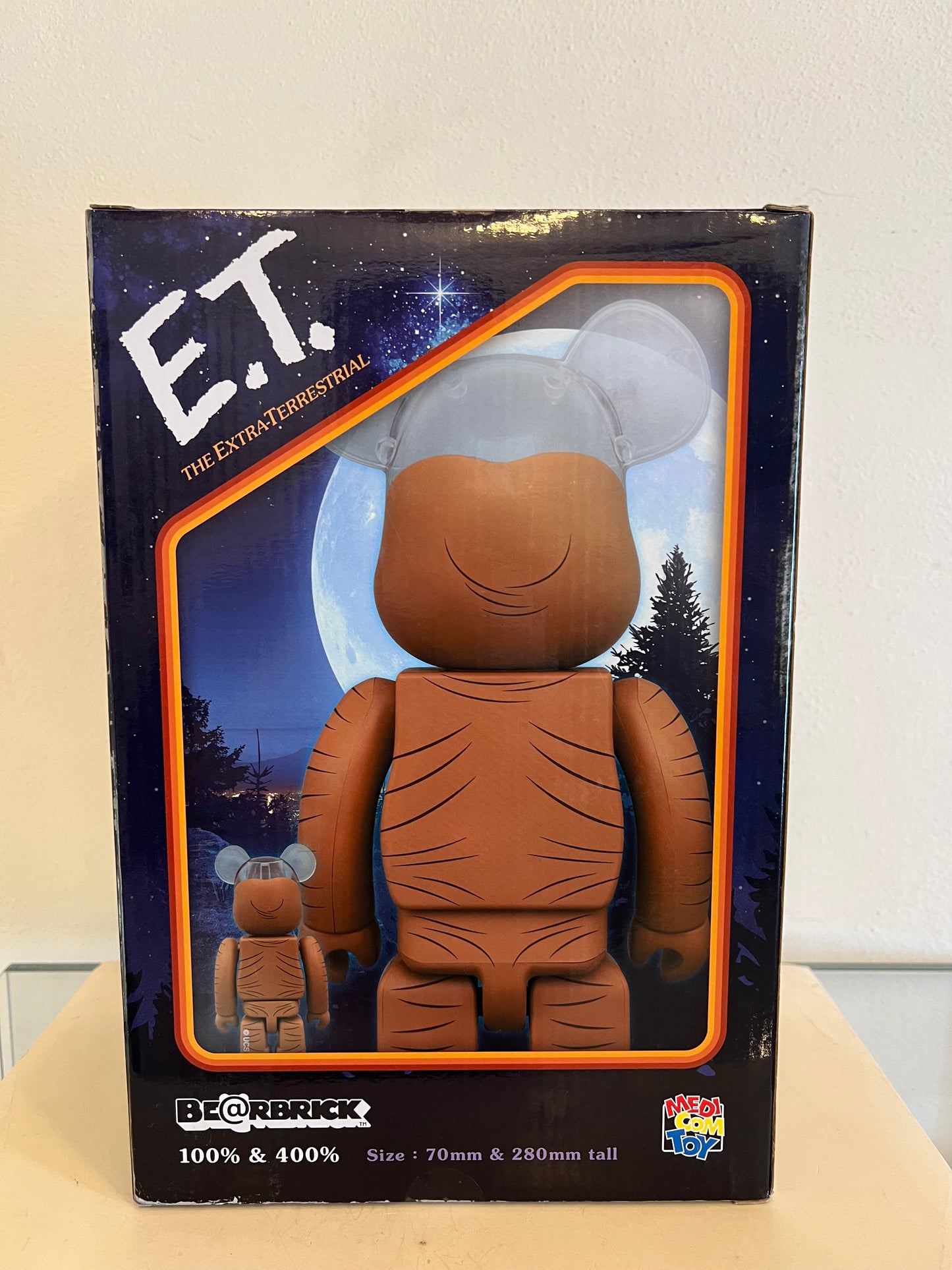 Bearbrick 100% + 400% E.T.